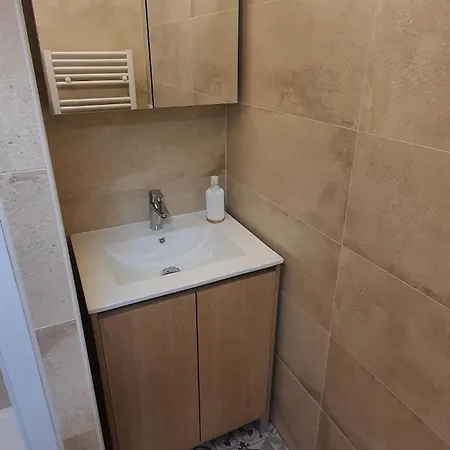 Climatisé Place De Jaude Garage Balcon Tv Wifi Appartement